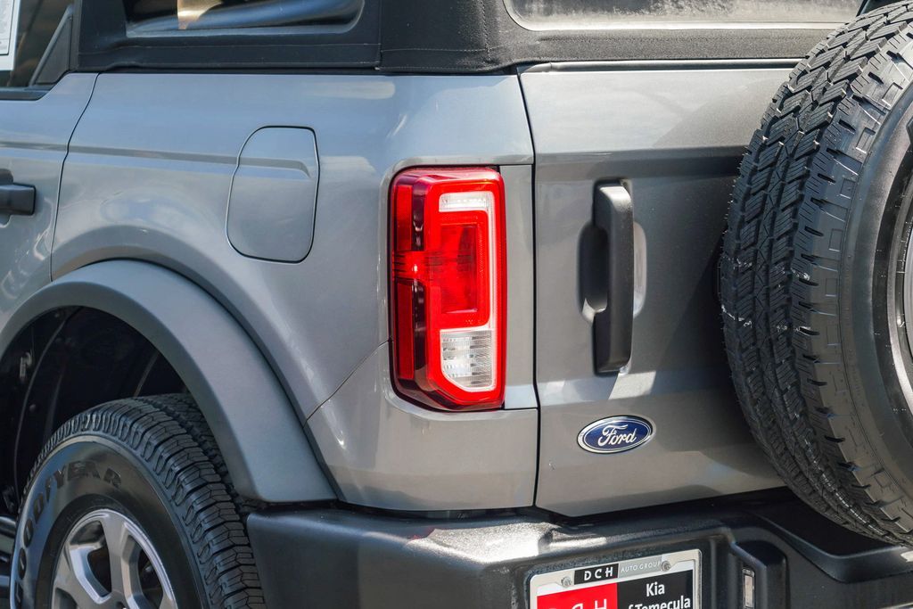 Thumbnail: 2021 Ford Bronco - 19