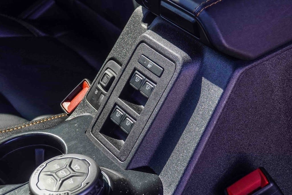 Thumbnail: 2024 Ford Bronco - 27