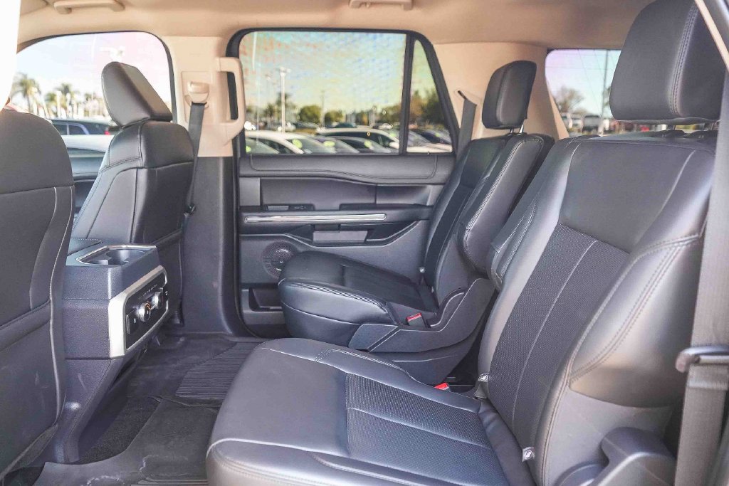 Thumbnail: 2023 Ford Expedition MAX - 11