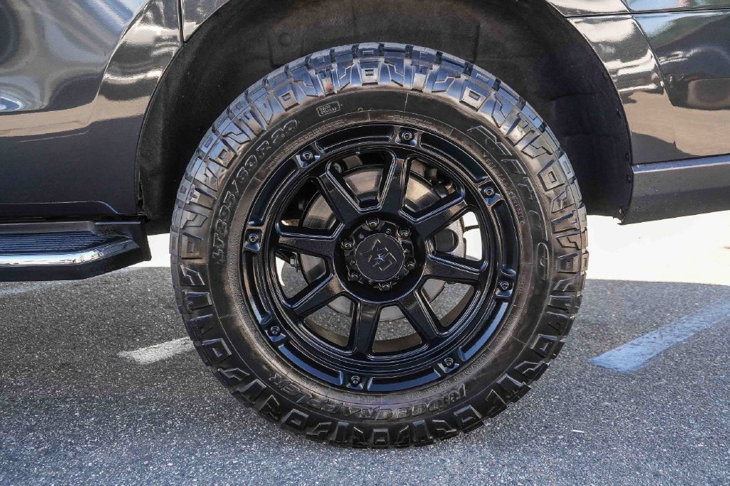 Thumbnail: 2023 Ford Expedition MAX - 6