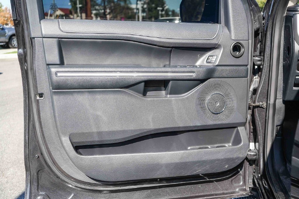 Thumbnail: 2023 Ford Expedition MAX - 27