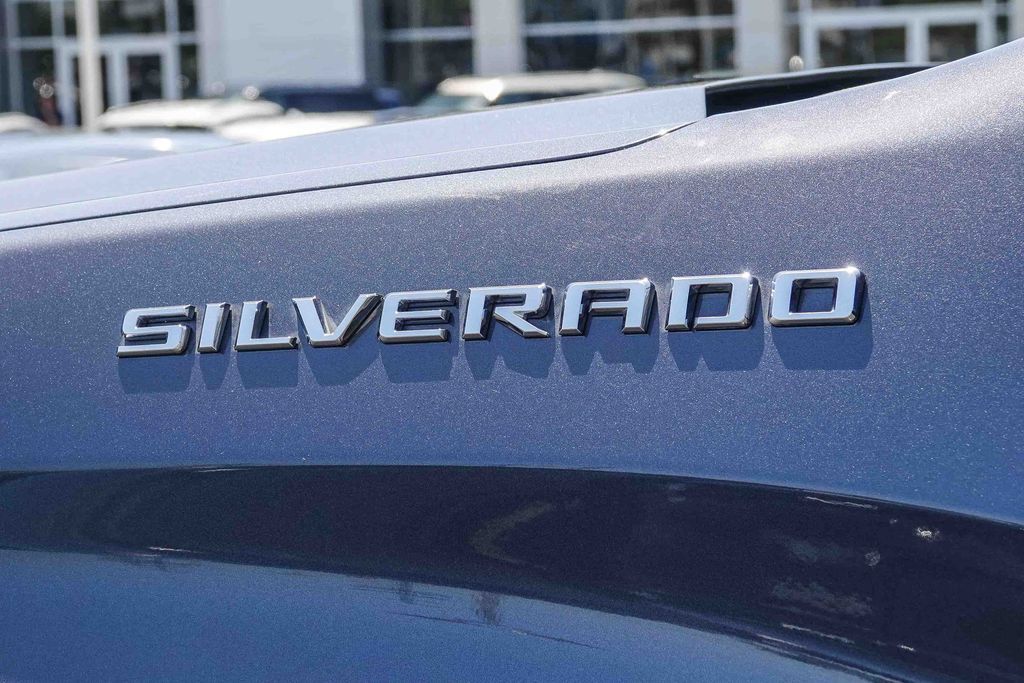 Thumbnail: 2021 Chevrolet Silverado 1500 - 6