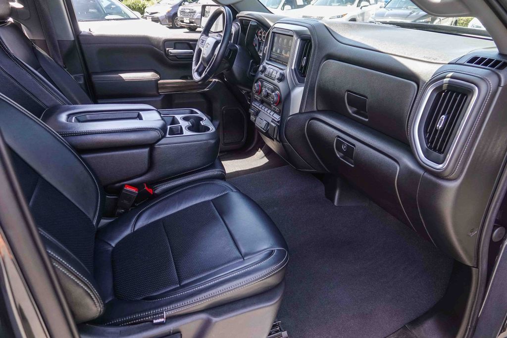 Thumbnail: 2021 Chevrolet Silverado 1500 - 10