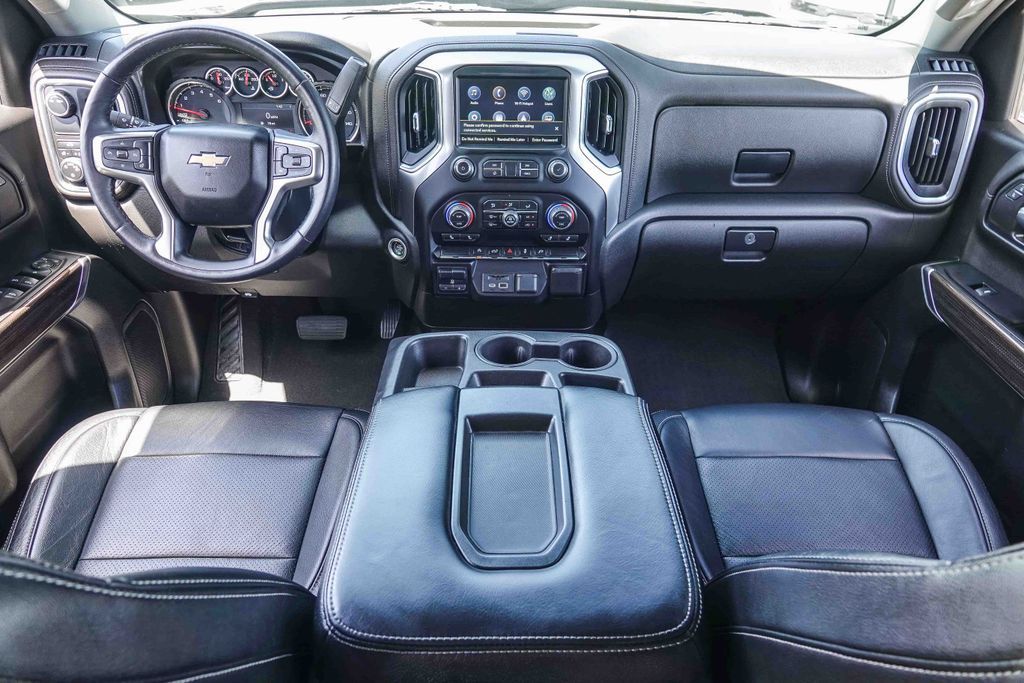 Thumbnail: 2021 Chevrolet Silverado 1500 - 2