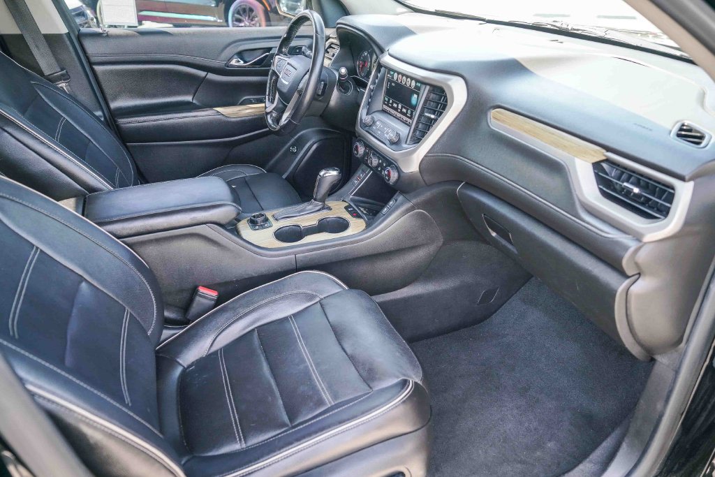 Thumbnail: 2019 GMC Acadia - 9