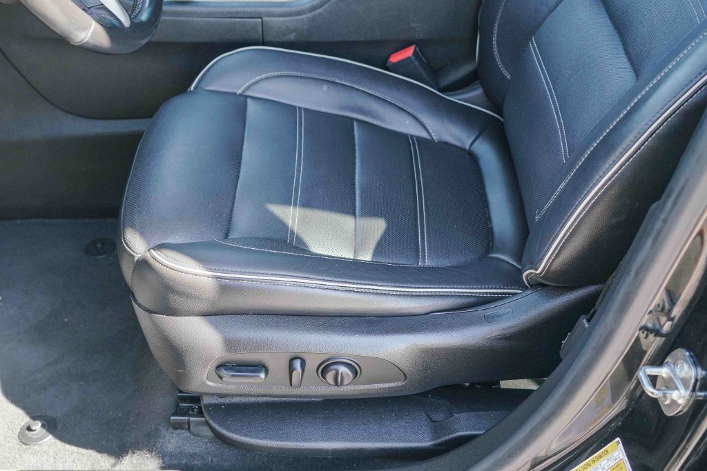Thumbnail: 2019 GMC Acadia - 24