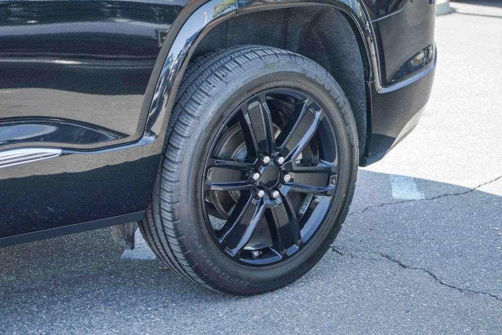 Thumbnail: 2019 GMC Acadia - 21
