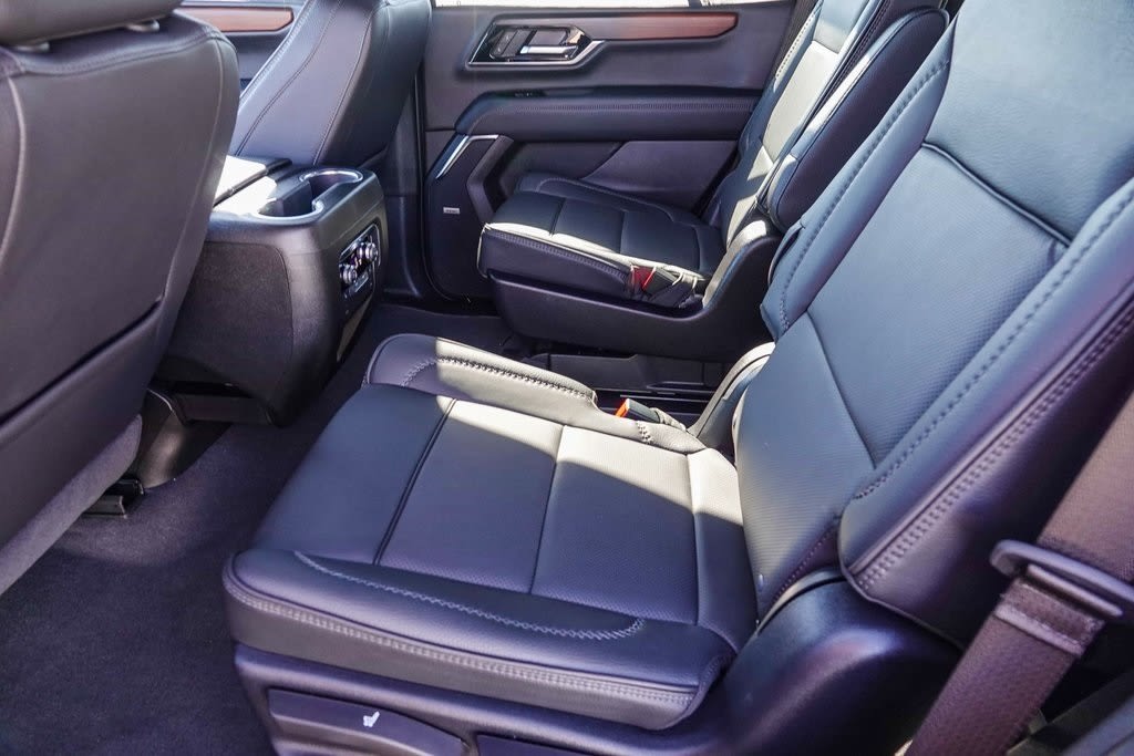 Thumbnail: 2025 GMC Yukon - 13