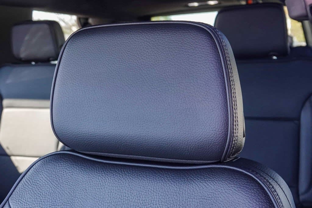 Thumbnail: 2025 GMC Yukon - 28