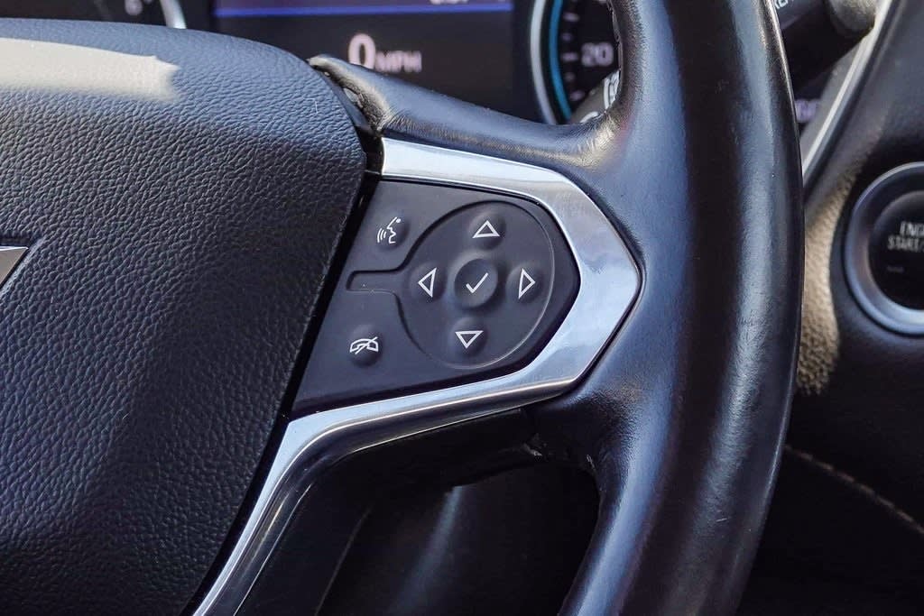 2020 Chevrolet Traverse LT 23