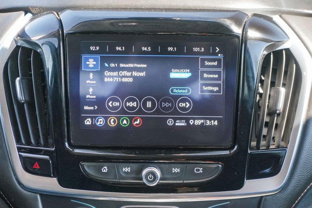 Thumbnail: 2020 Chevrolet Traverse - 21