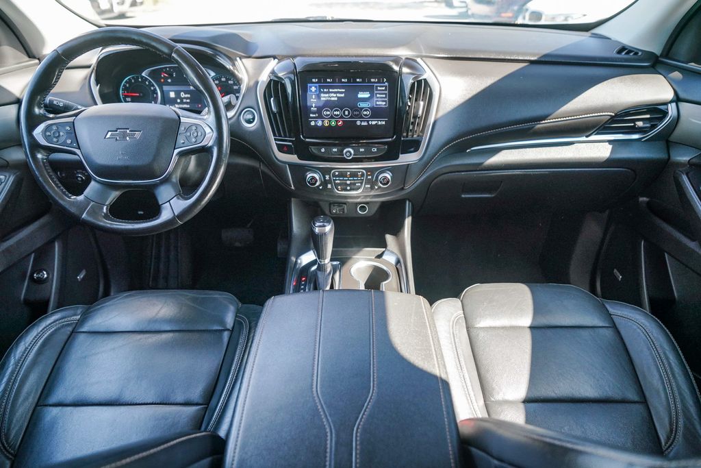 Thumbnail: 2020 Chevrolet Traverse - 2