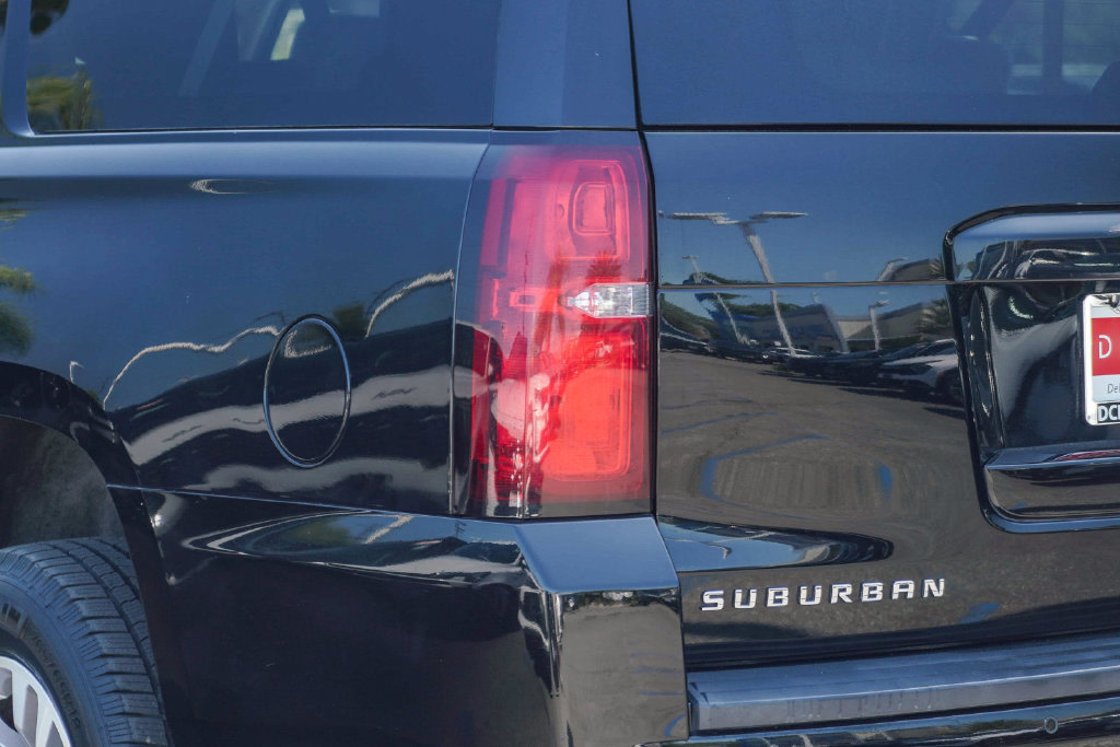 Thumbnail: 2015 Chevrolet Suburban - 19