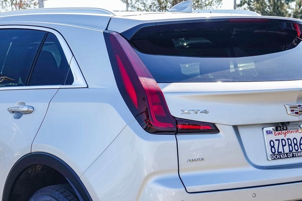 2022 Cadillac XT4 Premium Luxury 19