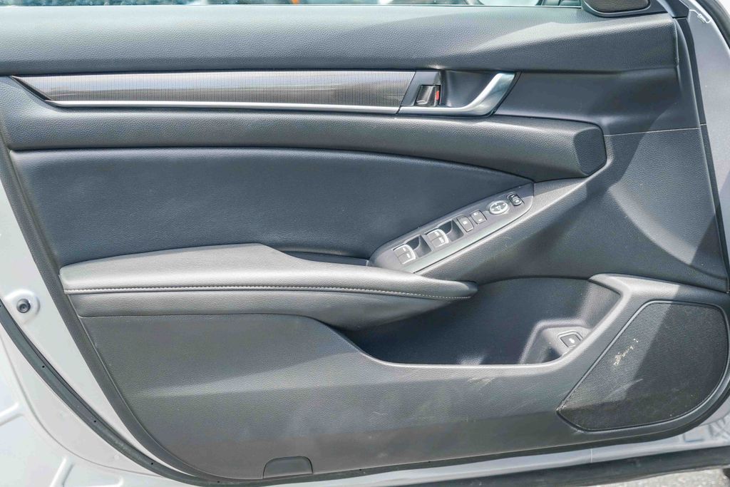 Thumbnail: 2022 Honda Accord - 23