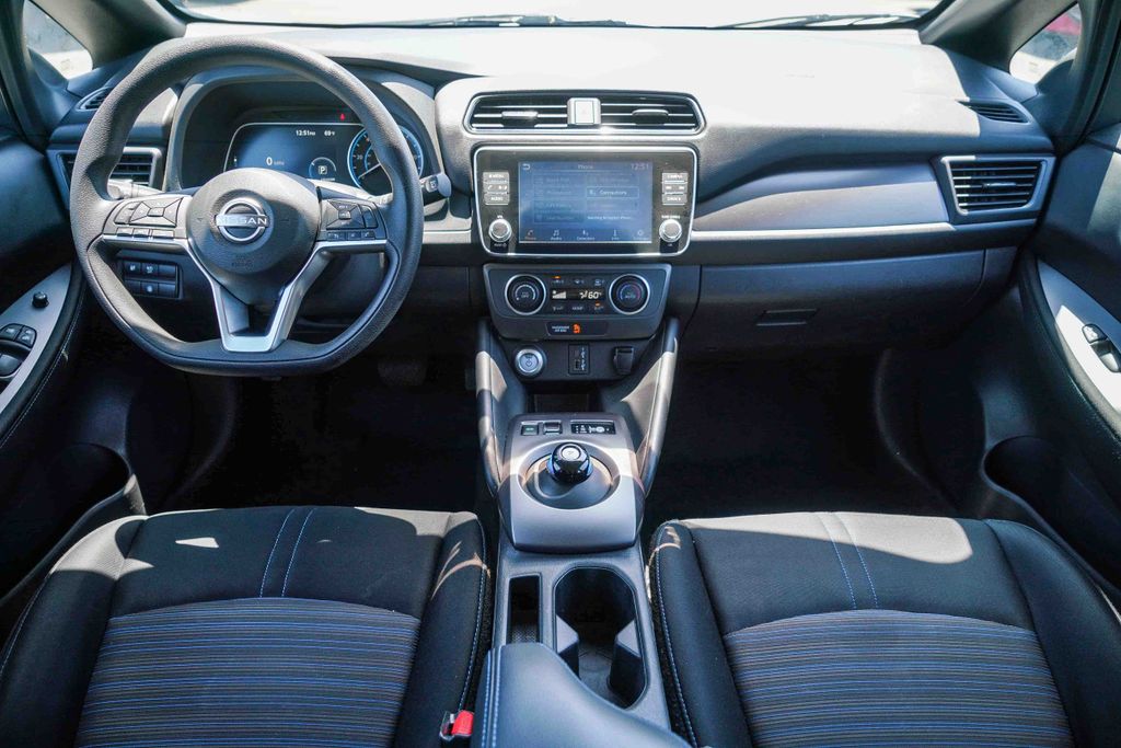 Thumbnail: 2023 Nissan Leaf - 2