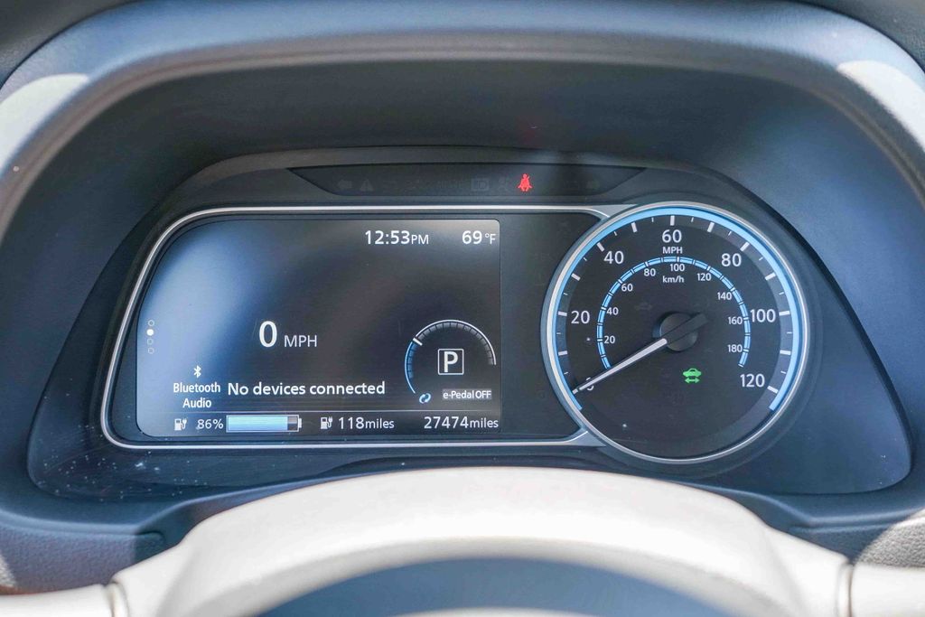 Thumbnail: 2023 Nissan Leaf - 14