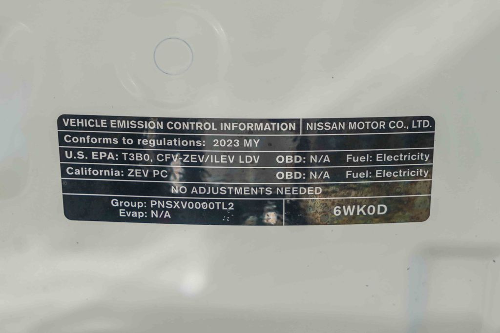 Thumbnail: 2023 Nissan Leaf - 16