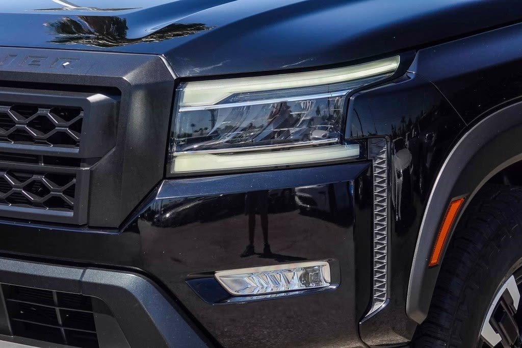 2022 Nissan Frontier PRO-X 21