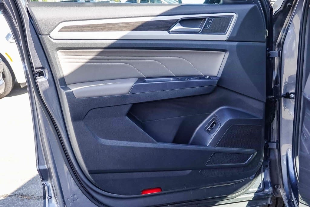 2021 Volkswagen Atlas SE 23