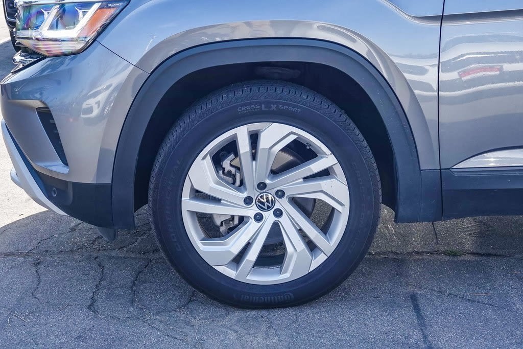 2021 Volkswagen Atlas SE 19