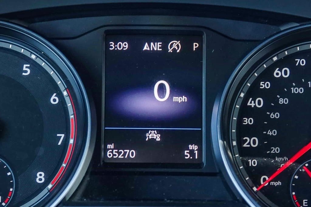 2021 Volkswagen Atlas SE 28