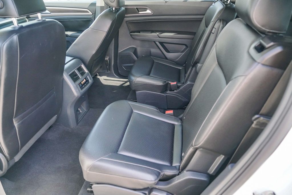 Thumbnail: 2019 Volkswagen Atlas - 11