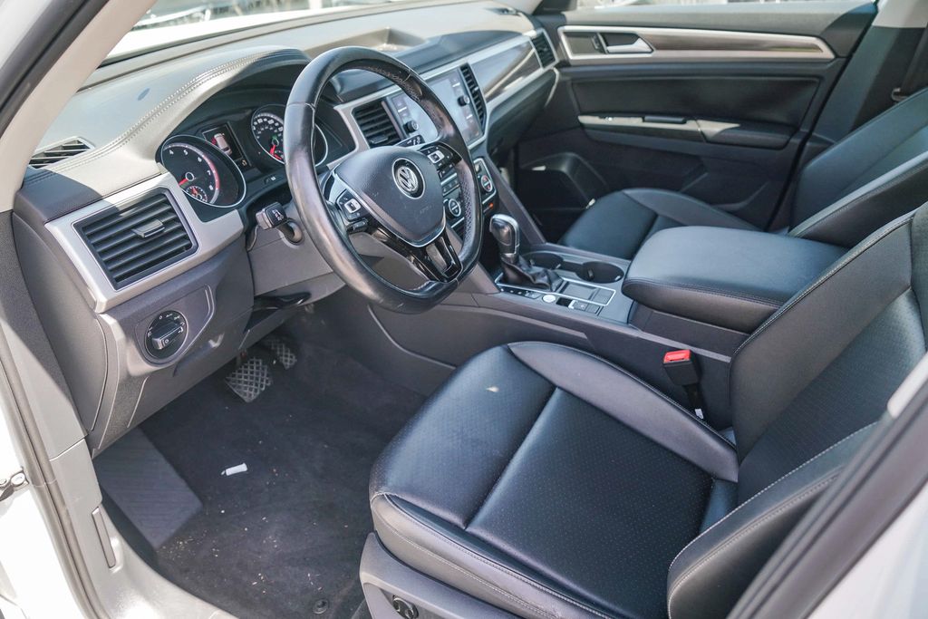 Thumbnail: 2019 Volkswagen Atlas - 10
