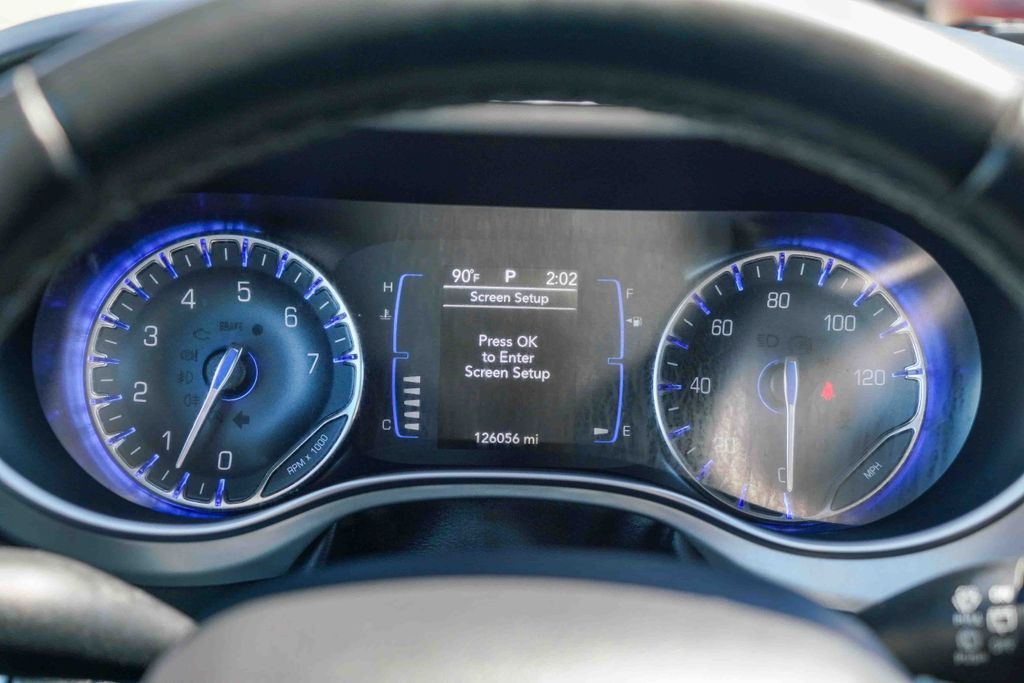 Thumbnail: 2019 Chrysler Pacifica - 13