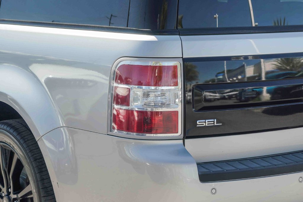 Thumbnail: 2019 Ford Flex - 19