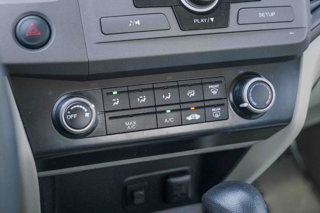 Thumbnail: 2012 Honda Civic - 24
