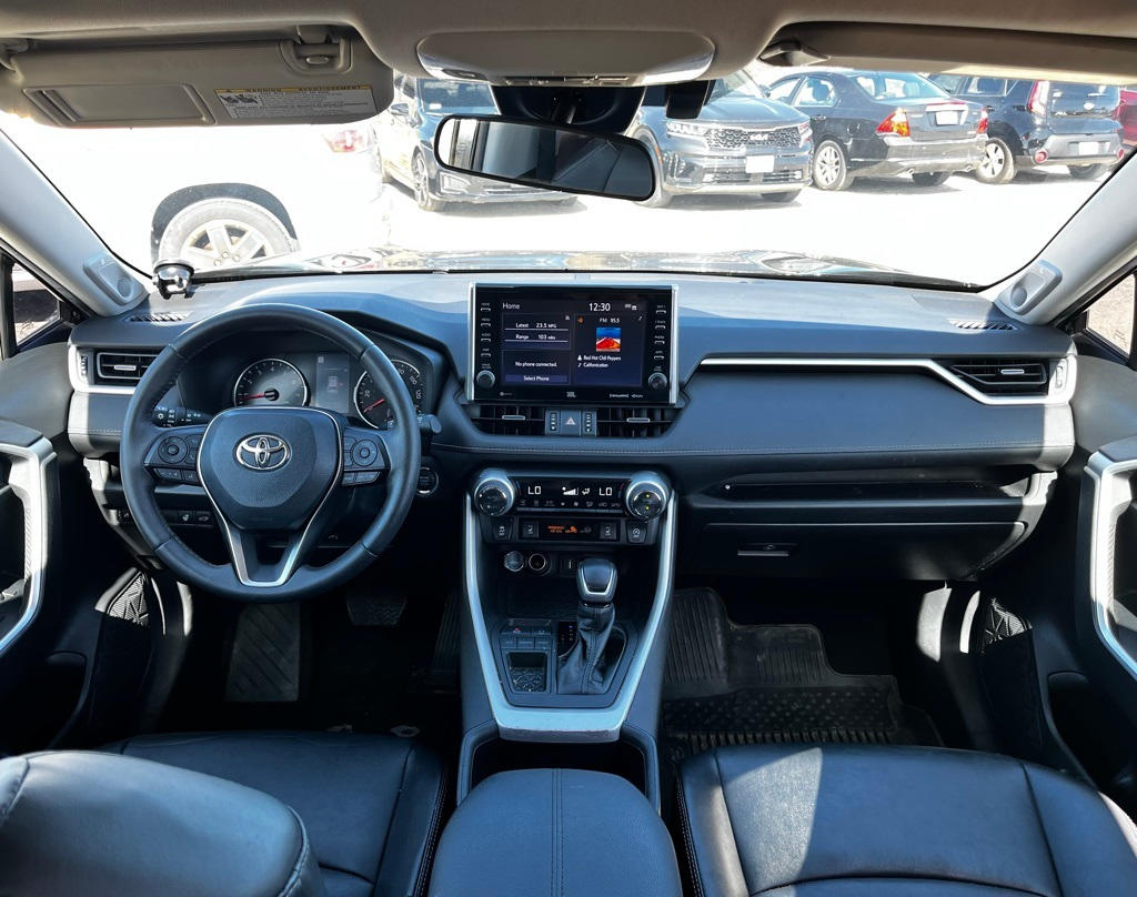 2022 Toyota RAV4 XLE Premium 2