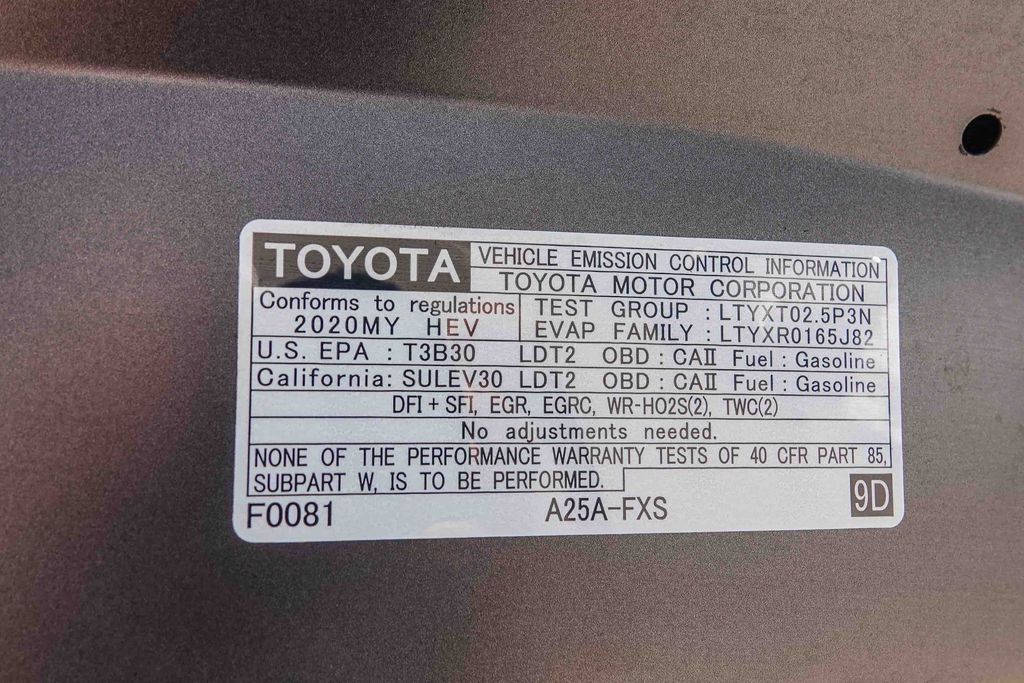 Thumbnail: 2020 Toyota RAV4 - 15