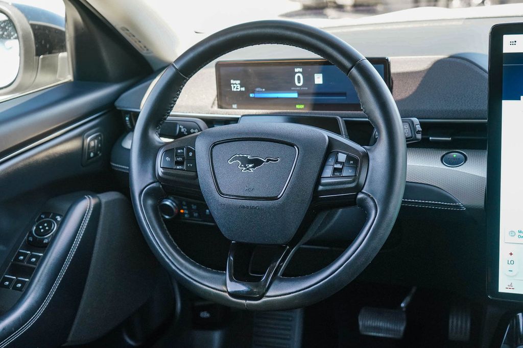 Thumbnail: 2022 Ford Mustang Mach-E - 8