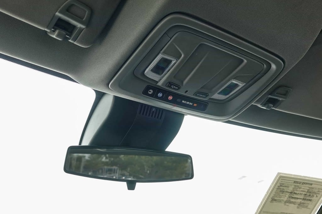 Thumbnail: 2024 Chevrolet Silverado 1500 - 27