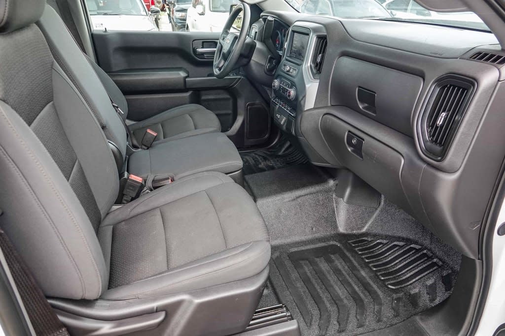 Thumbnail: 2024 Chevrolet Silverado 1500 - 9