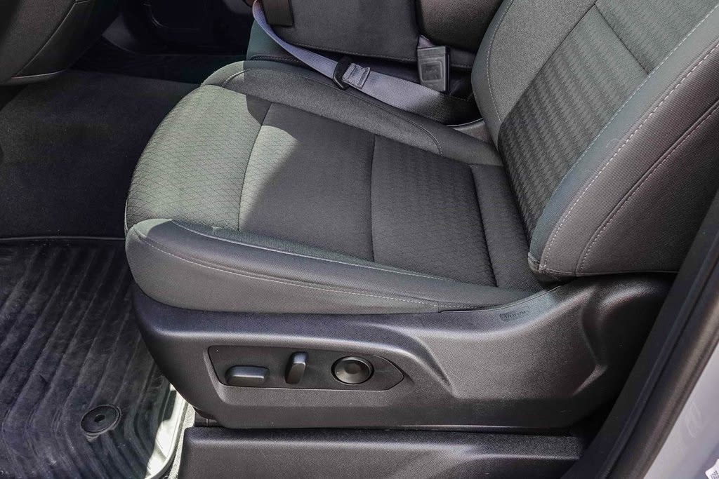 Thumbnail: 2024 Chevrolet Silverado 1500 - 27