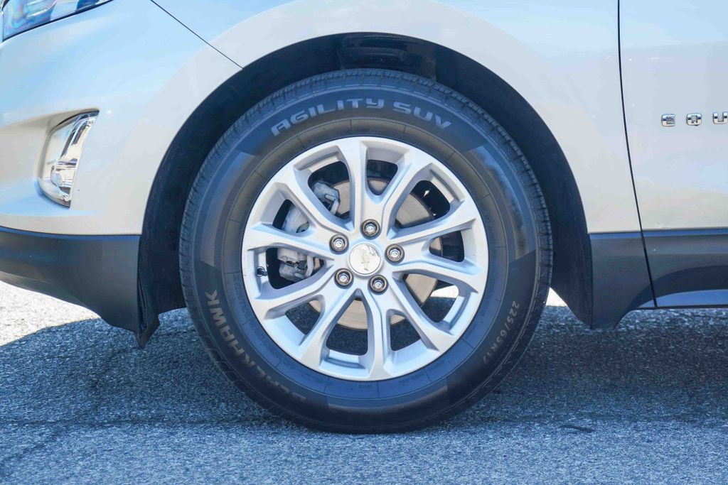 Thumbnail: 2020 Chevrolet Equinox - 21