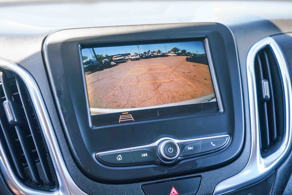 Thumbnail: 2020 Chevrolet Equinox - 26