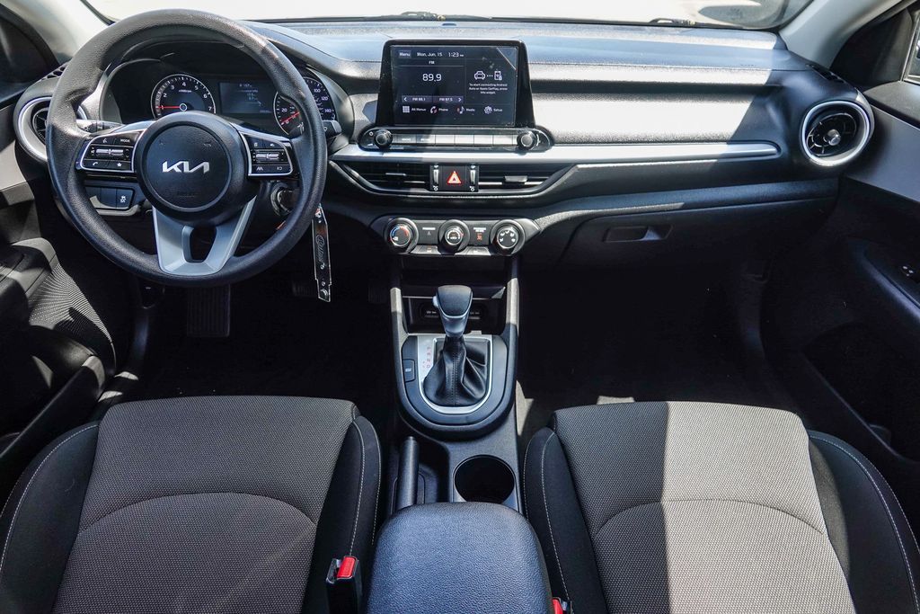 Thumbnail: 2023 Kia Forte - 2