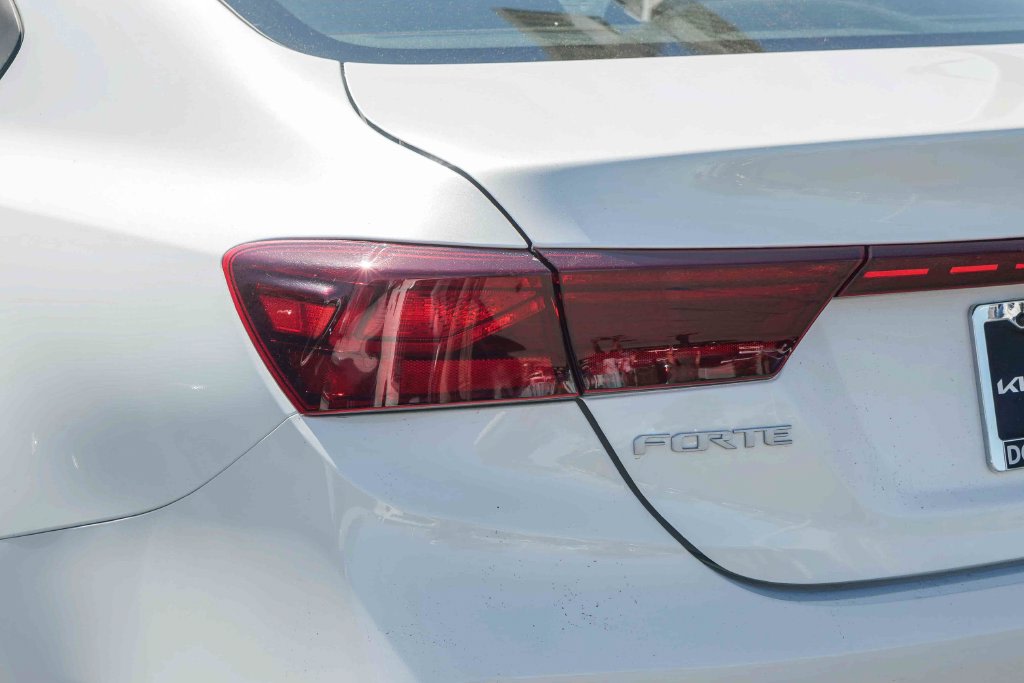 Thumbnail: 2024 Kia Forte - 19