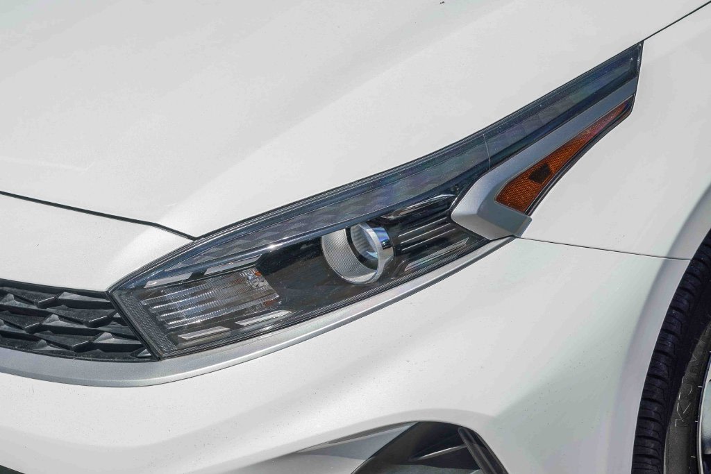 Thumbnail: 2024 Kia Forte - 20