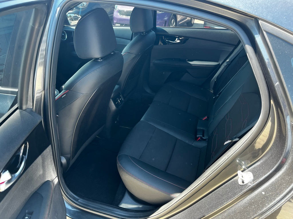 Thumbnail: 2022 Kia Forte - 11