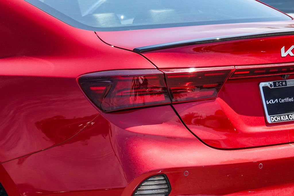 Thumbnail: 2024 Kia Forte - 19