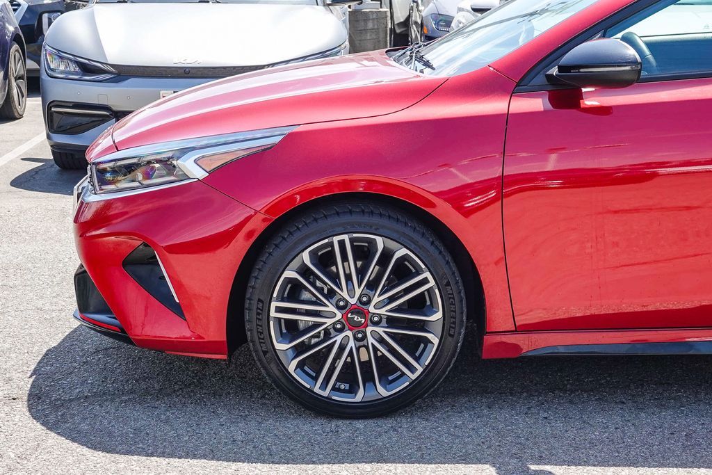 Thumbnail: 2024 Kia Forte - 5