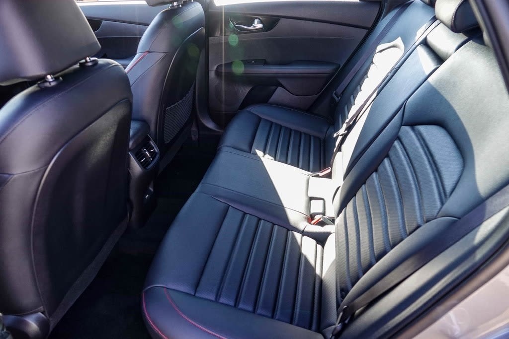 Thumbnail: 2024 Kia Forte - 10