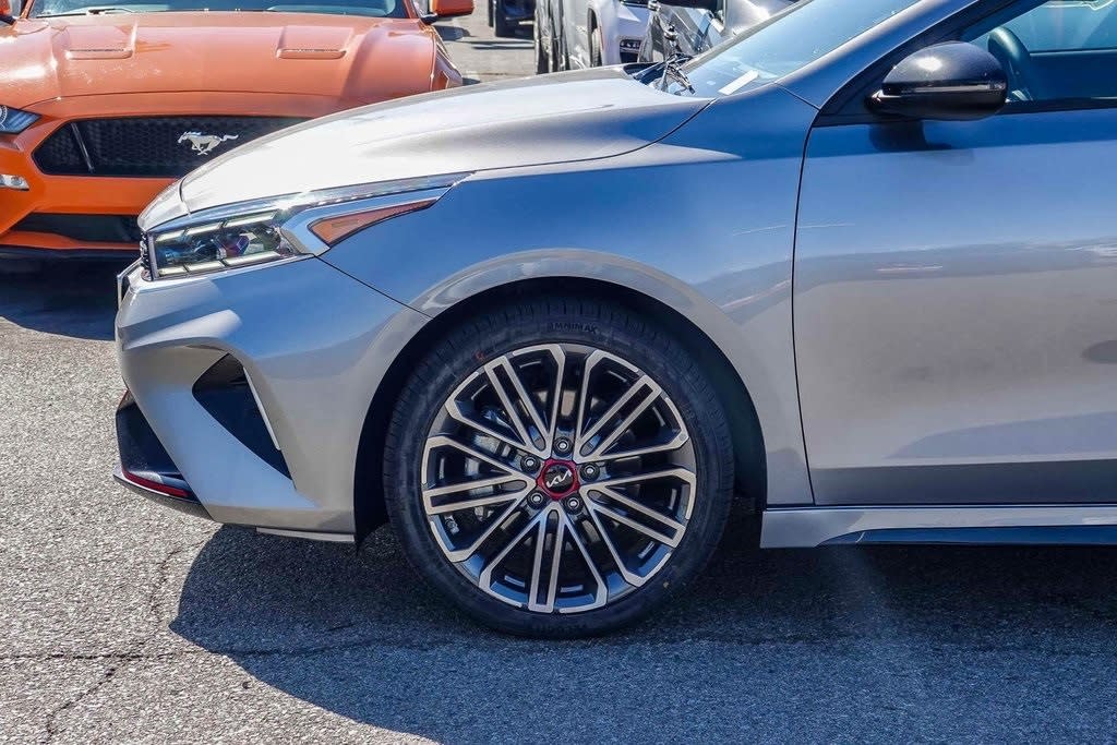 Thumbnail: 2024 Kia Forte - 5