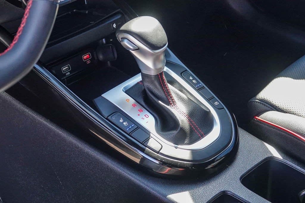 Thumbnail: 2024 Kia Forte - 12