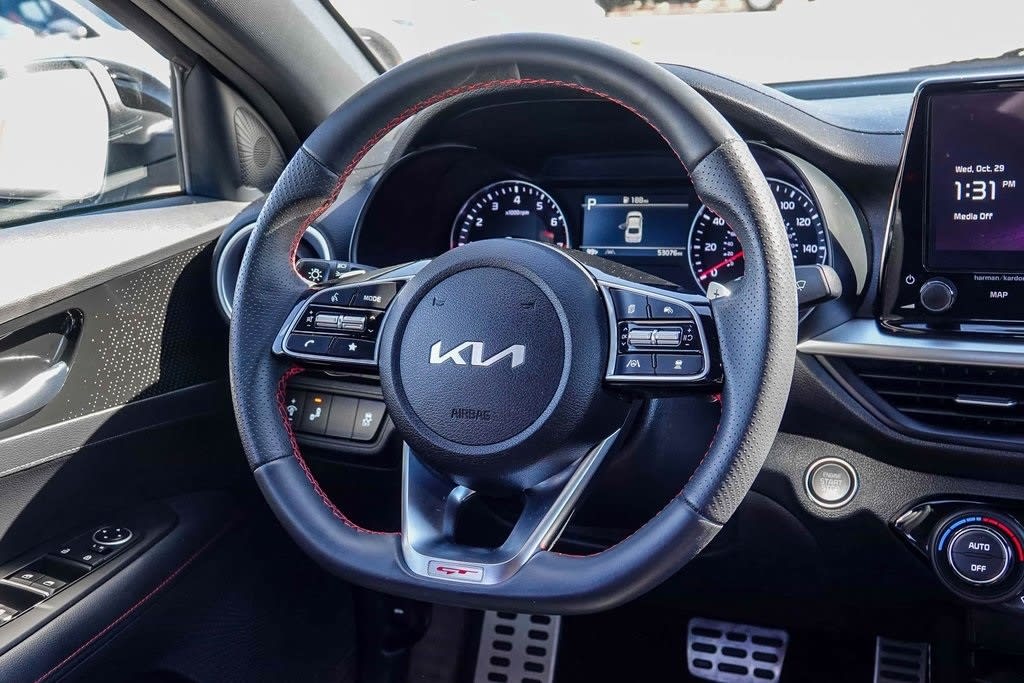 Thumbnail: 2024 Kia Forte - 7