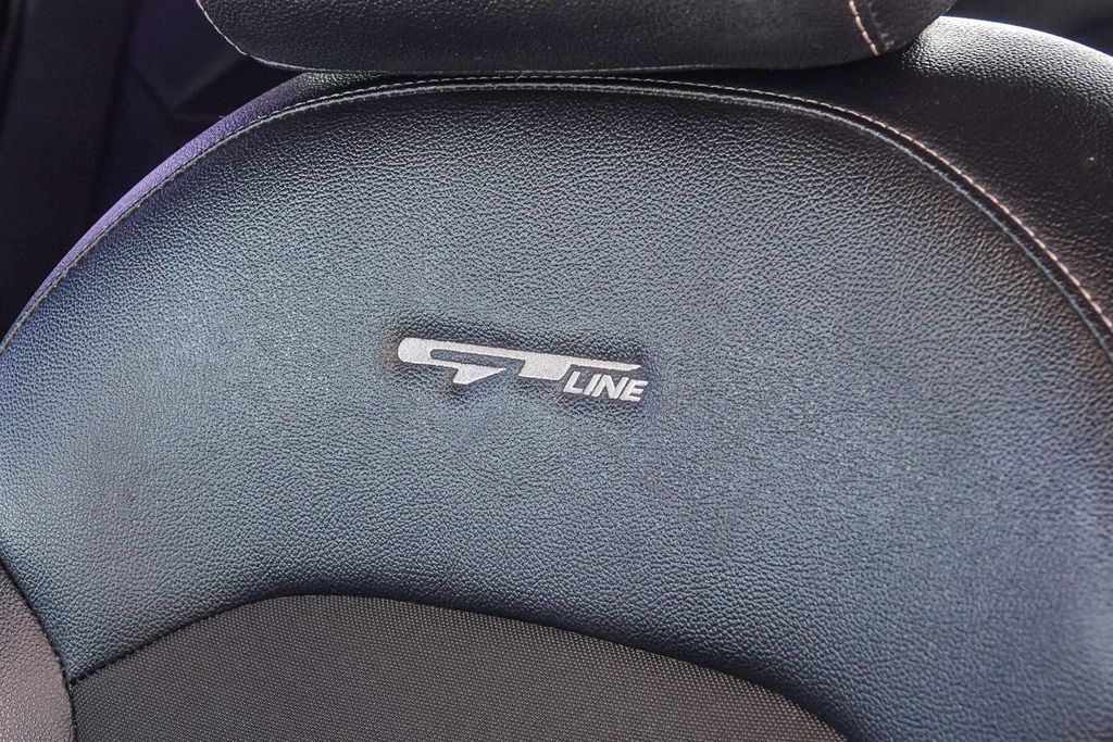 Thumbnail: 2023 Kia Forte - 6